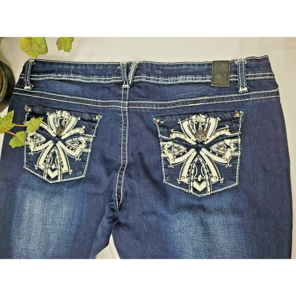 Distressed Vanity Jeans 32 x 32 Premium Embellish Slim Skinny Low Dark Stretch - Picture 4 of 12